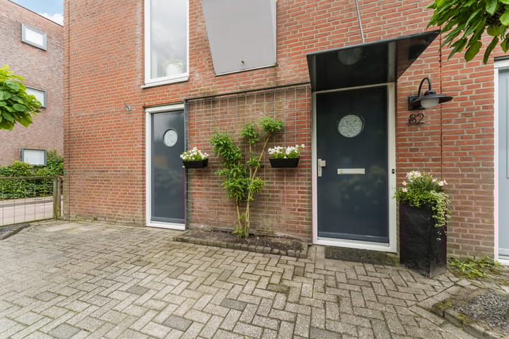 Foto 6 van Regenboog 82