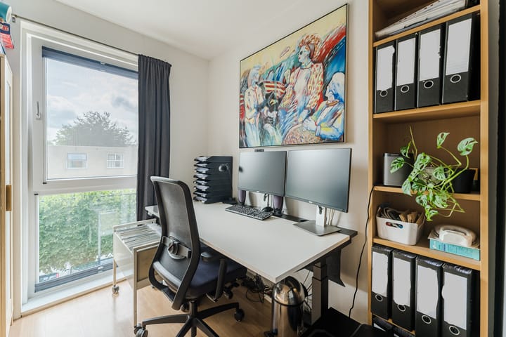 Foto 30 van Regenboog 82