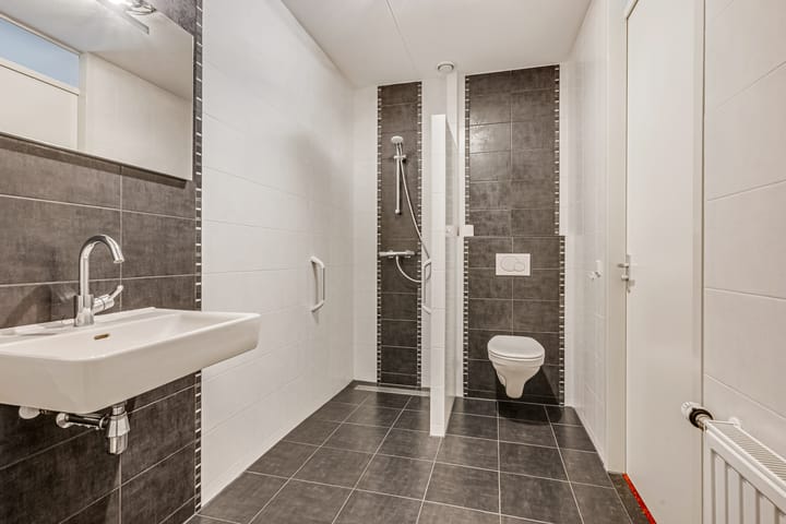 Foto 23 van Jan van der Heydenstraat 79