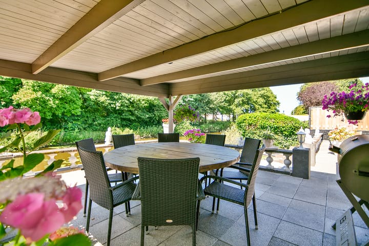 Photo 32 of Hoefbladstraat 12