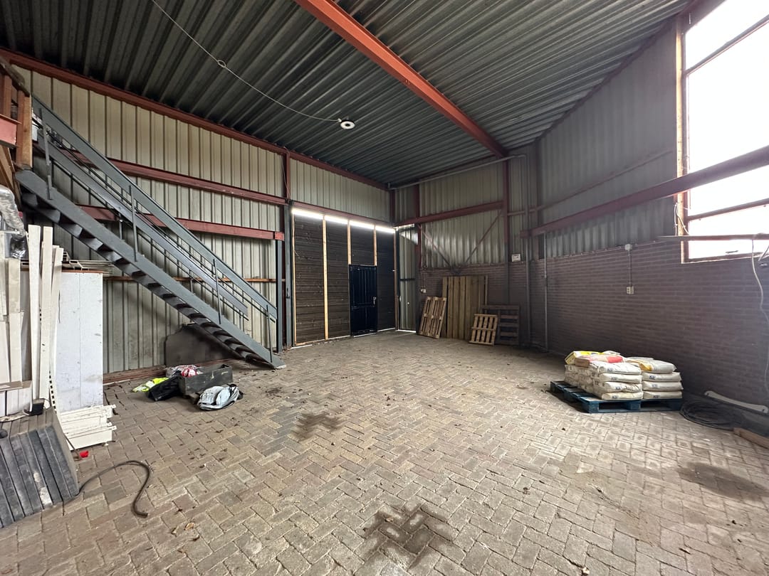 Foto 7 van Leeuwarderstraatweg 2