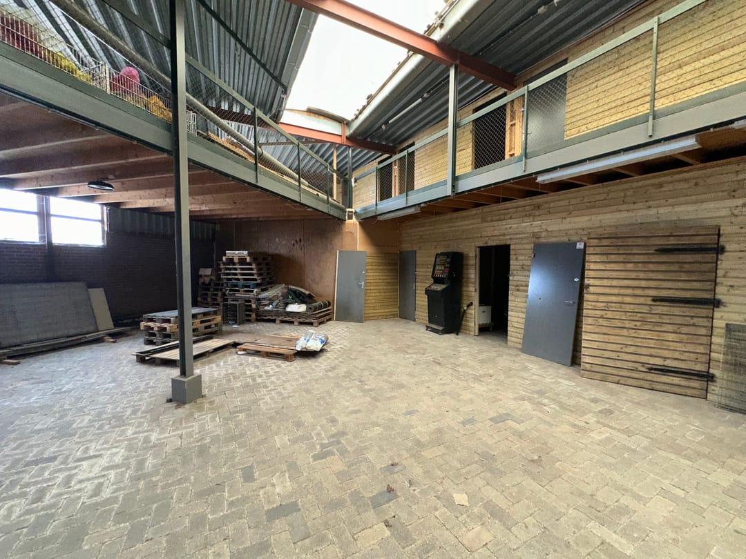 Foto 8 van Leeuwarderstraatweg 2