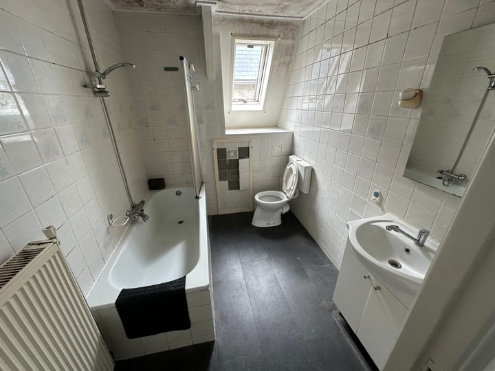 Foto 11 van Leeuwarderstraatweg 2