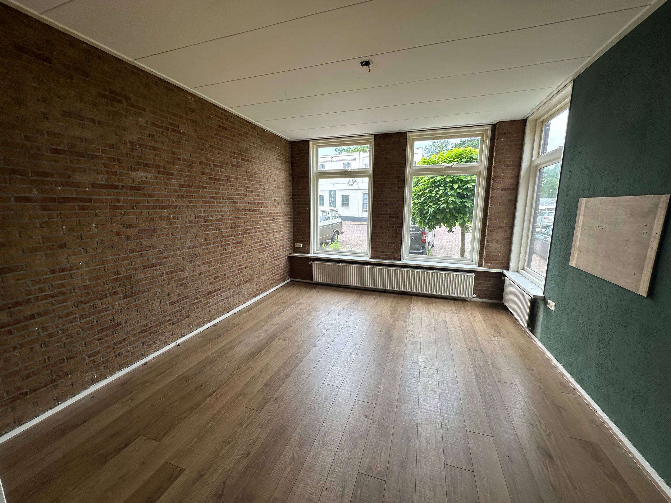 Foto 3 van Leeuwarderstraatweg 2