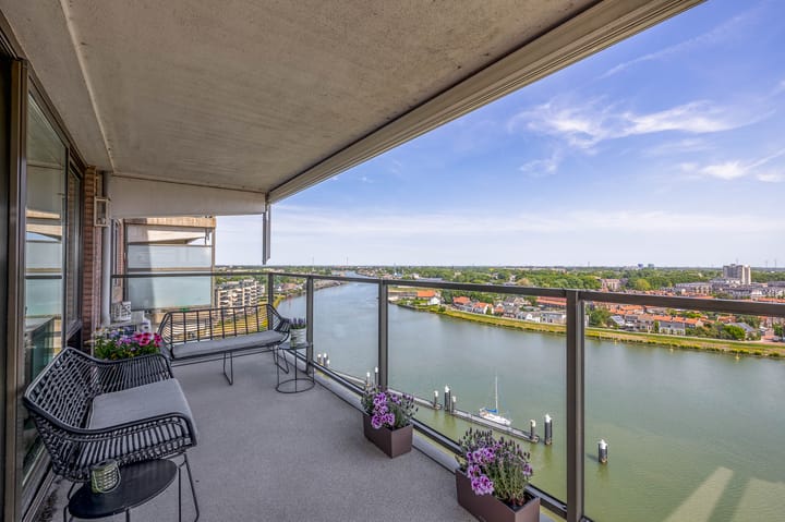 Photo 4 of Ketensezoom 46