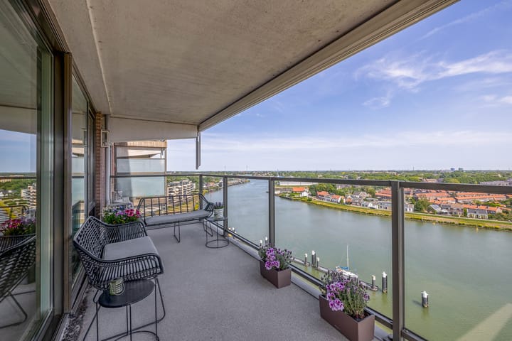 Foto 37 van Ketensezoom 46