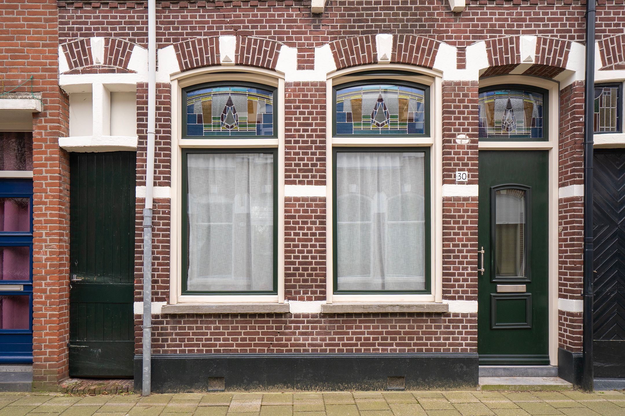 Photo 6 of Goudenregenstraat 30