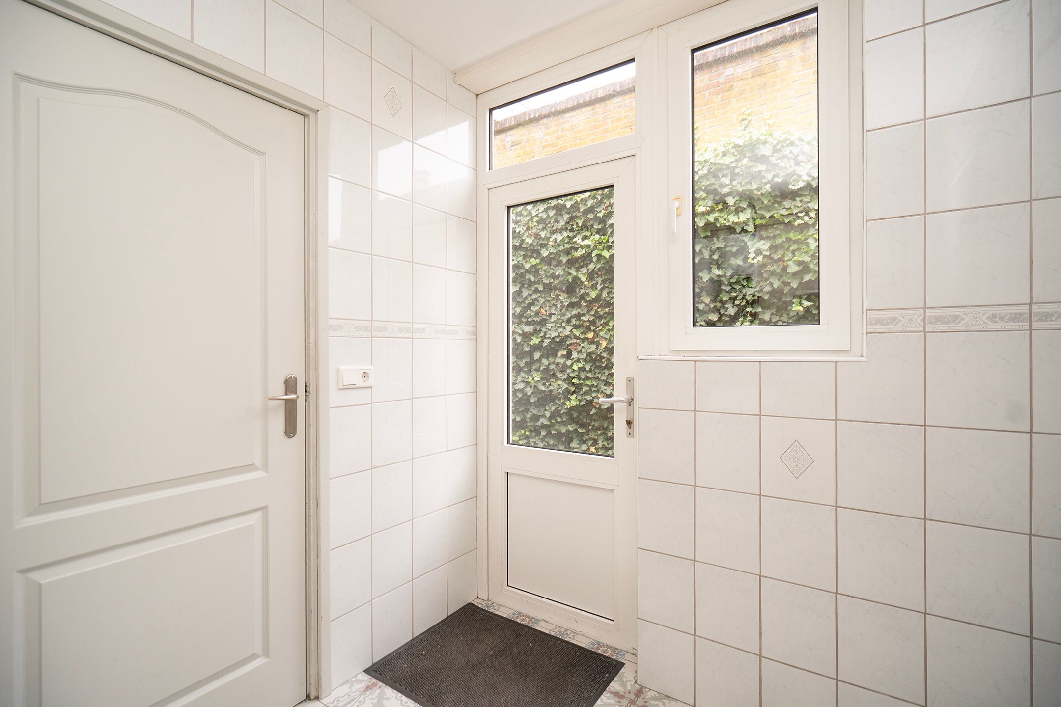 Photo 24 of Goudenregenstraat 30