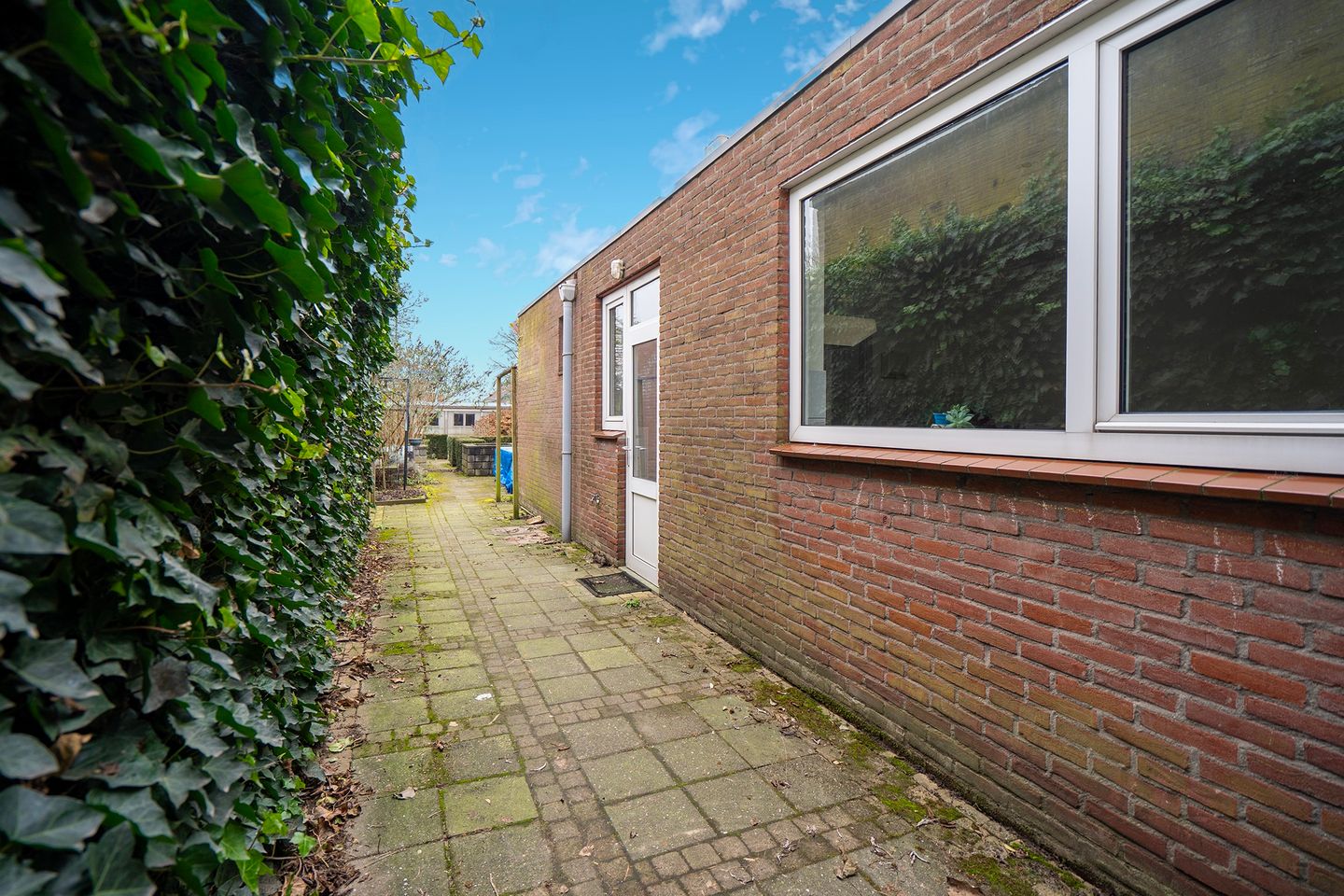 Photo 34 of Goudenregenstraat 30