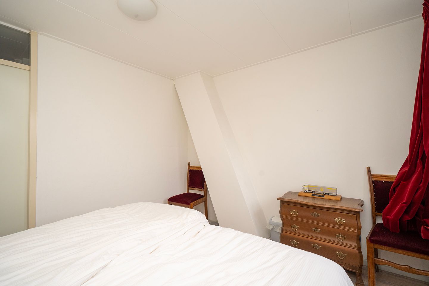 Photo 49 of Goudenregenstraat 30