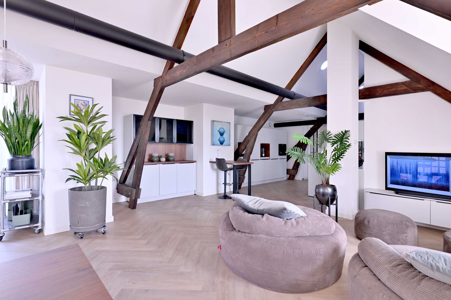 Foto 25 van Larenstein 101