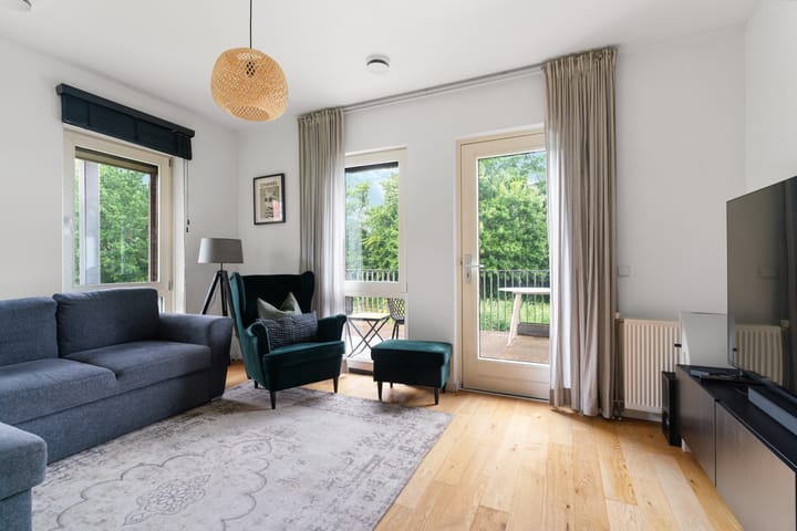 Foto 13 van Veenwortelstraat 85