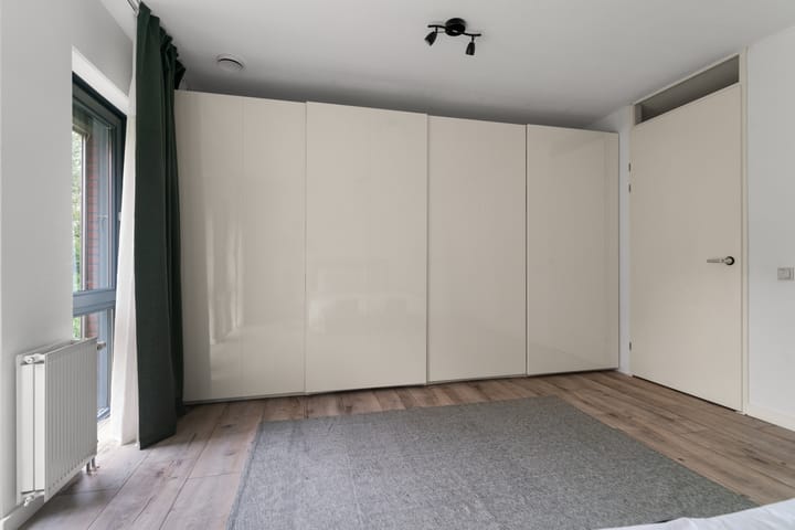 Foto 27 van Veenwortelstraat 85