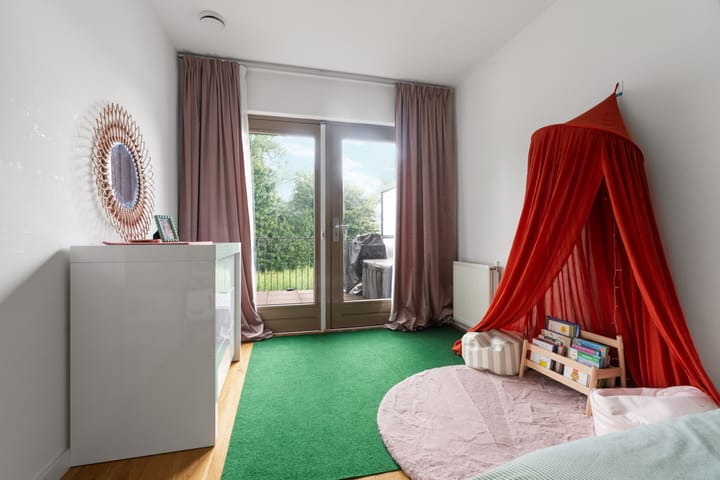 Foto 28 van Veenwortelstraat 85