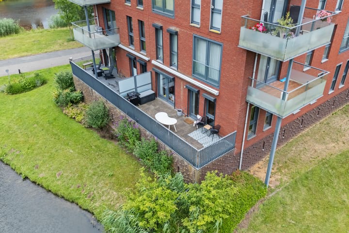 Foto 41 van Veenwortelstraat 85