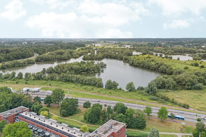 Foto 45 van Veenwortelstraat 85