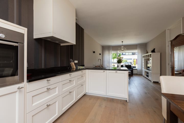 Foto 7 van Marnezijlstraat 25