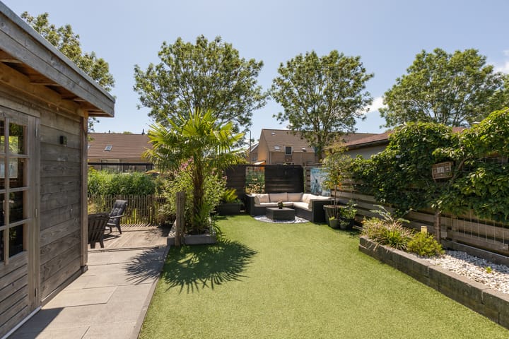 Foto 2 van Zonnedauw 24