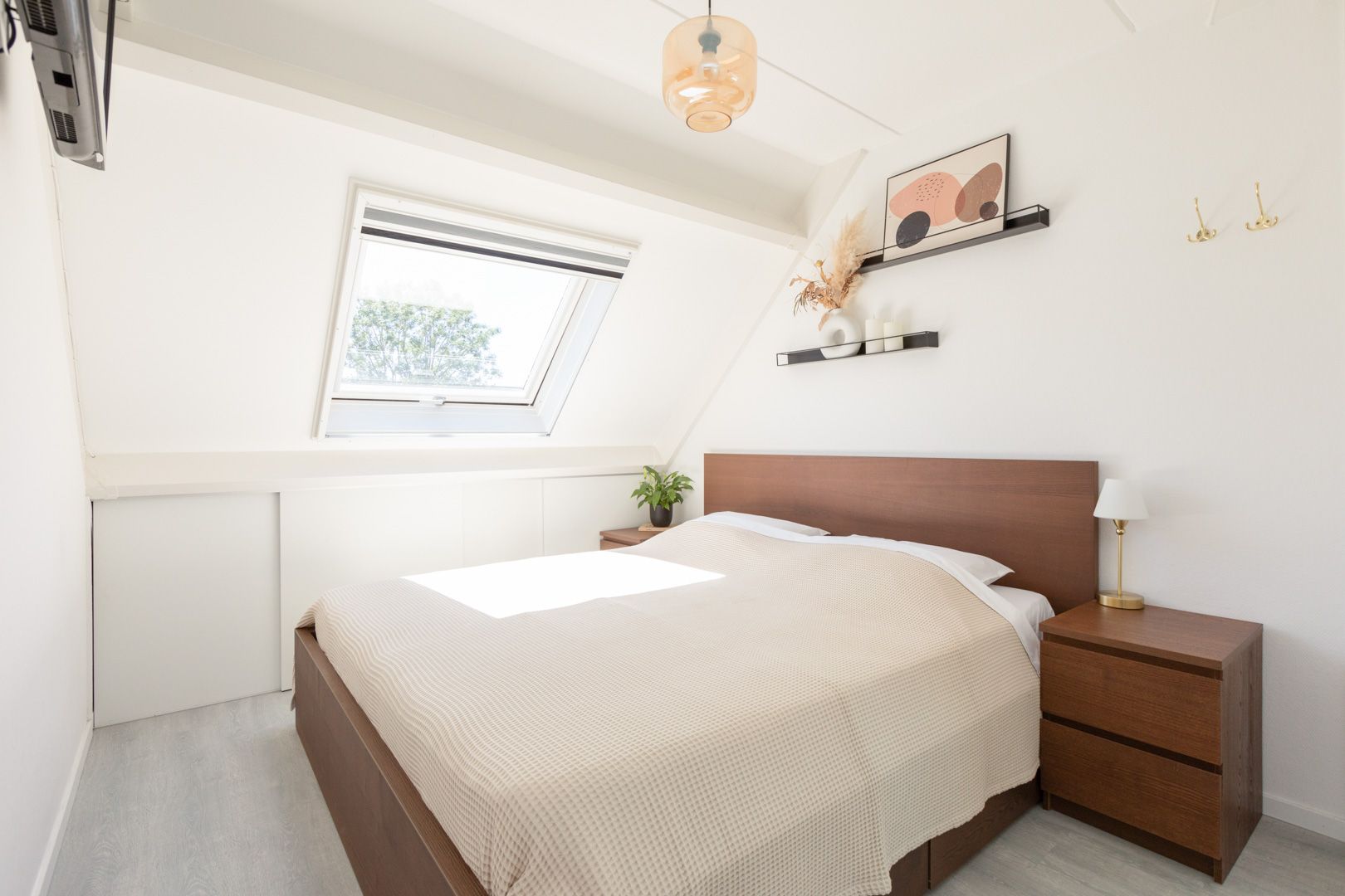 Foto 18 van Zonnedauw 24