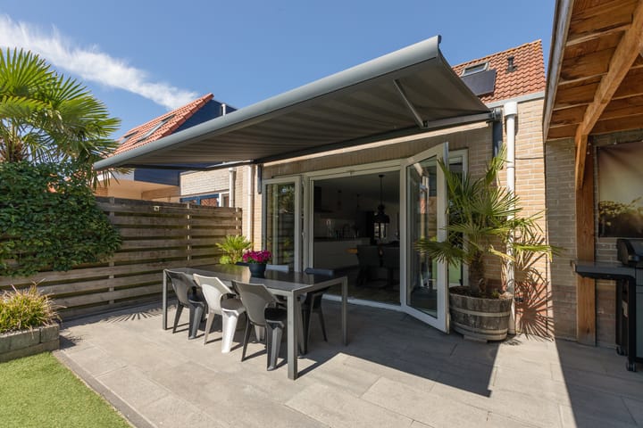 Foto 35 van Zonnedauw 24