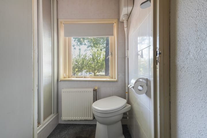 Foto 24 van Burg. Vogelslaan 2