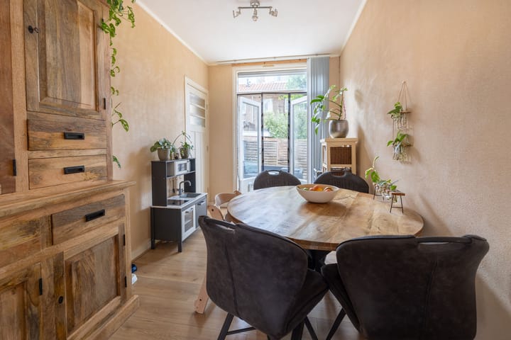 Foto 8 van Schoolmeesterstraat 11