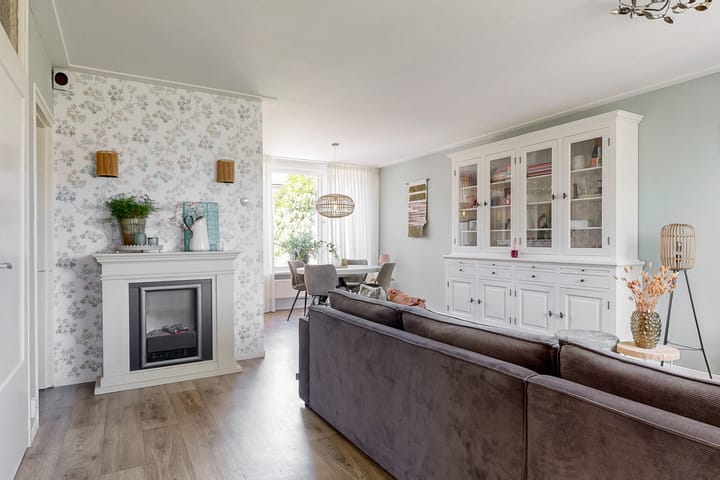 Photo 13 of Dokter Pinxterplantsoen 31