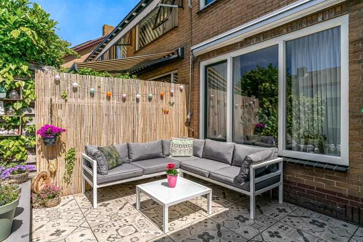 Photo 26 of Dokter Pinxterplantsoen 31