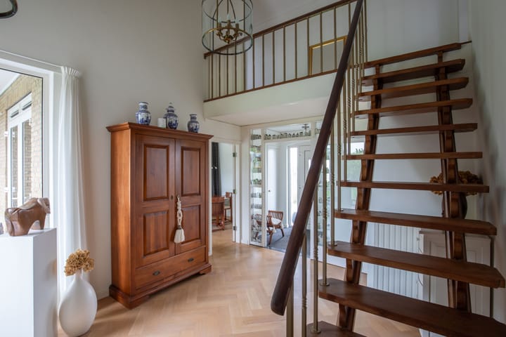 Photo 7 of Oosteinderweg 438