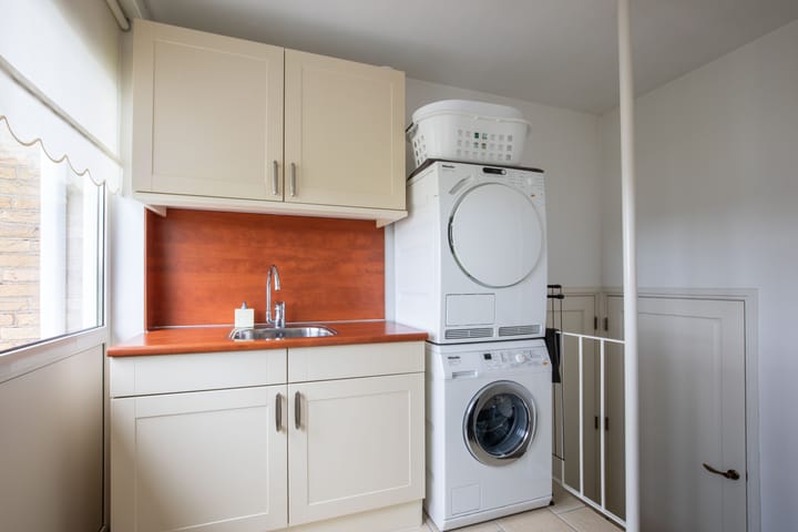 Photo 15 of Oosteinderweg 438