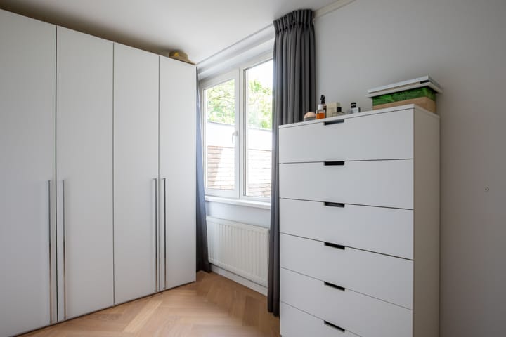 Photo 20 of Oosteinderweg 438