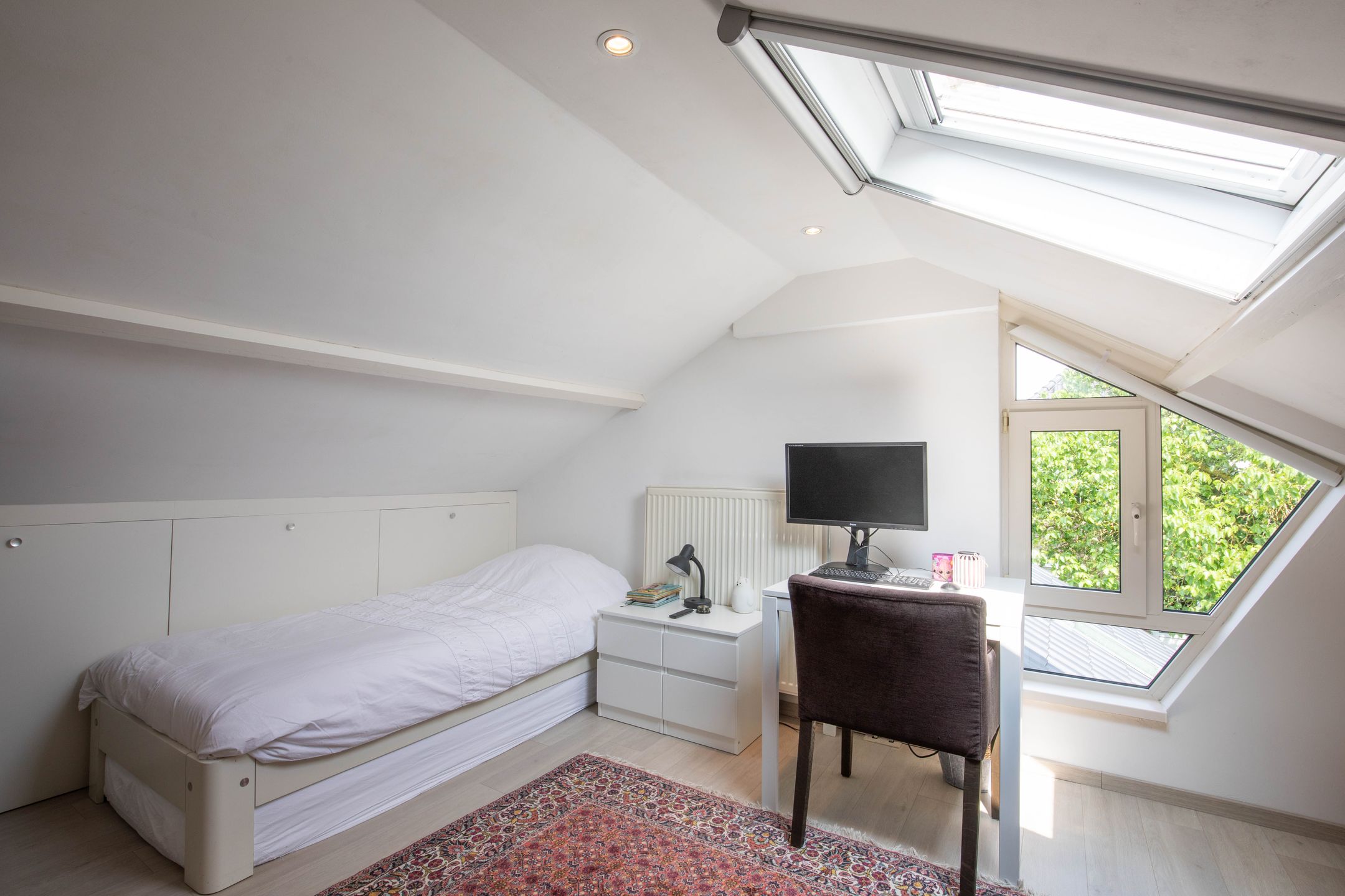 Foto 24 van Oosteinderweg 438