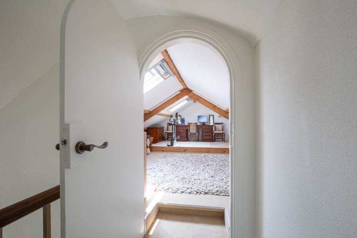 Photo 26 of Oosteinderweg 438