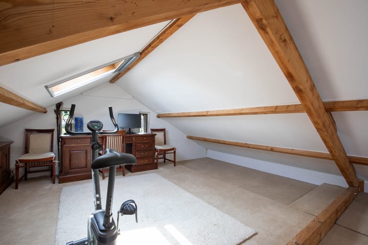 Photo 27 of Oosteinderweg 438