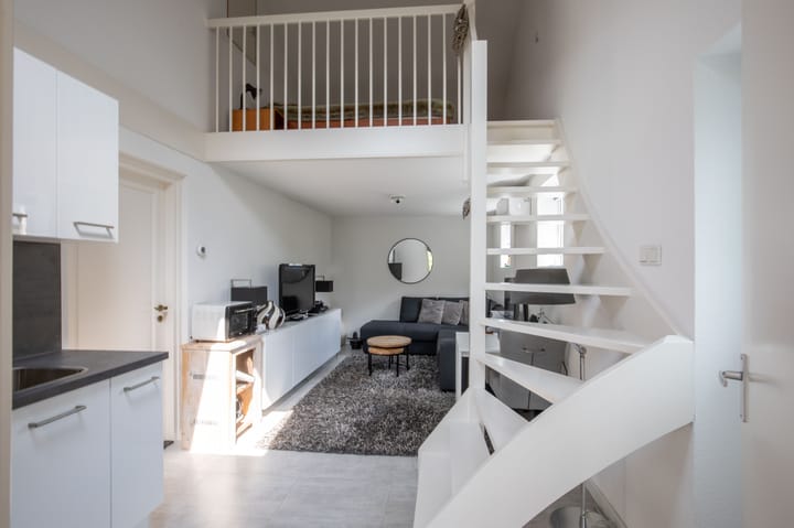 Photo 28 of Oosteinderweg 438