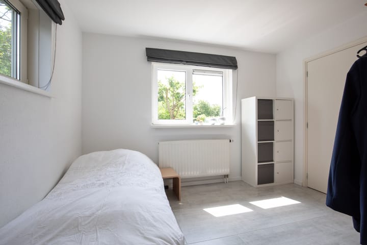 Photo 35 of Oosteinderweg 438