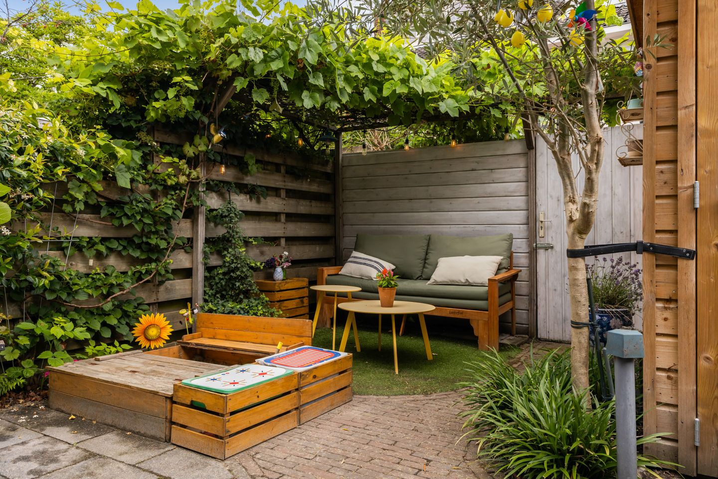 Foto 29 van Julianaweg 266