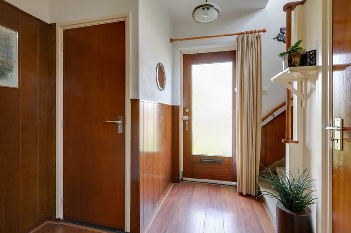 Foto 10 van Dr.Poelsstraat 11