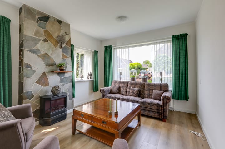 Foto 11 van Dr.Poelsstraat 11