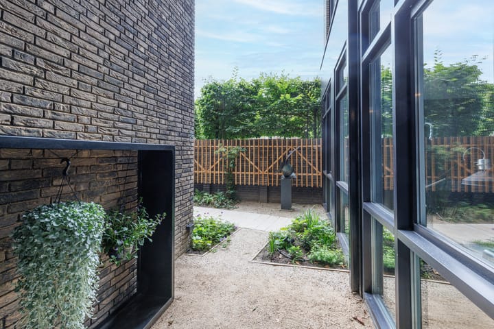 Photo 33 of Stationsstraat 182-A