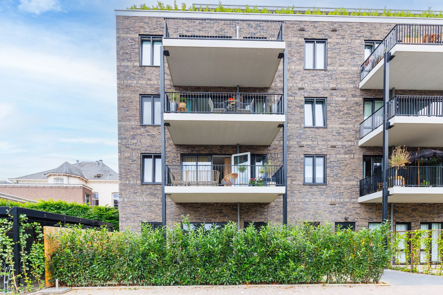 Foto 44 van Stationsstraat 182-A