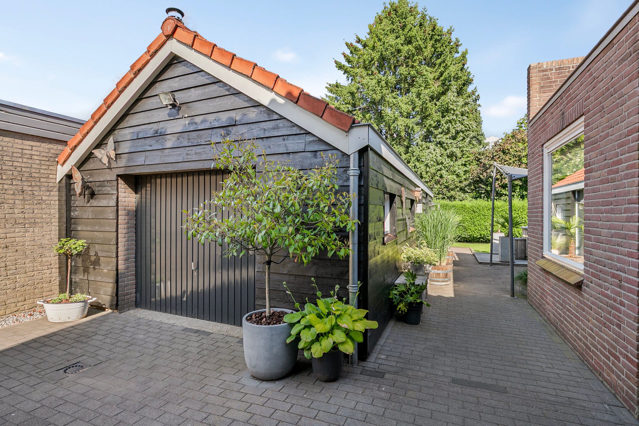 Foto 21 van Burgemeester van Poppelstraat 130