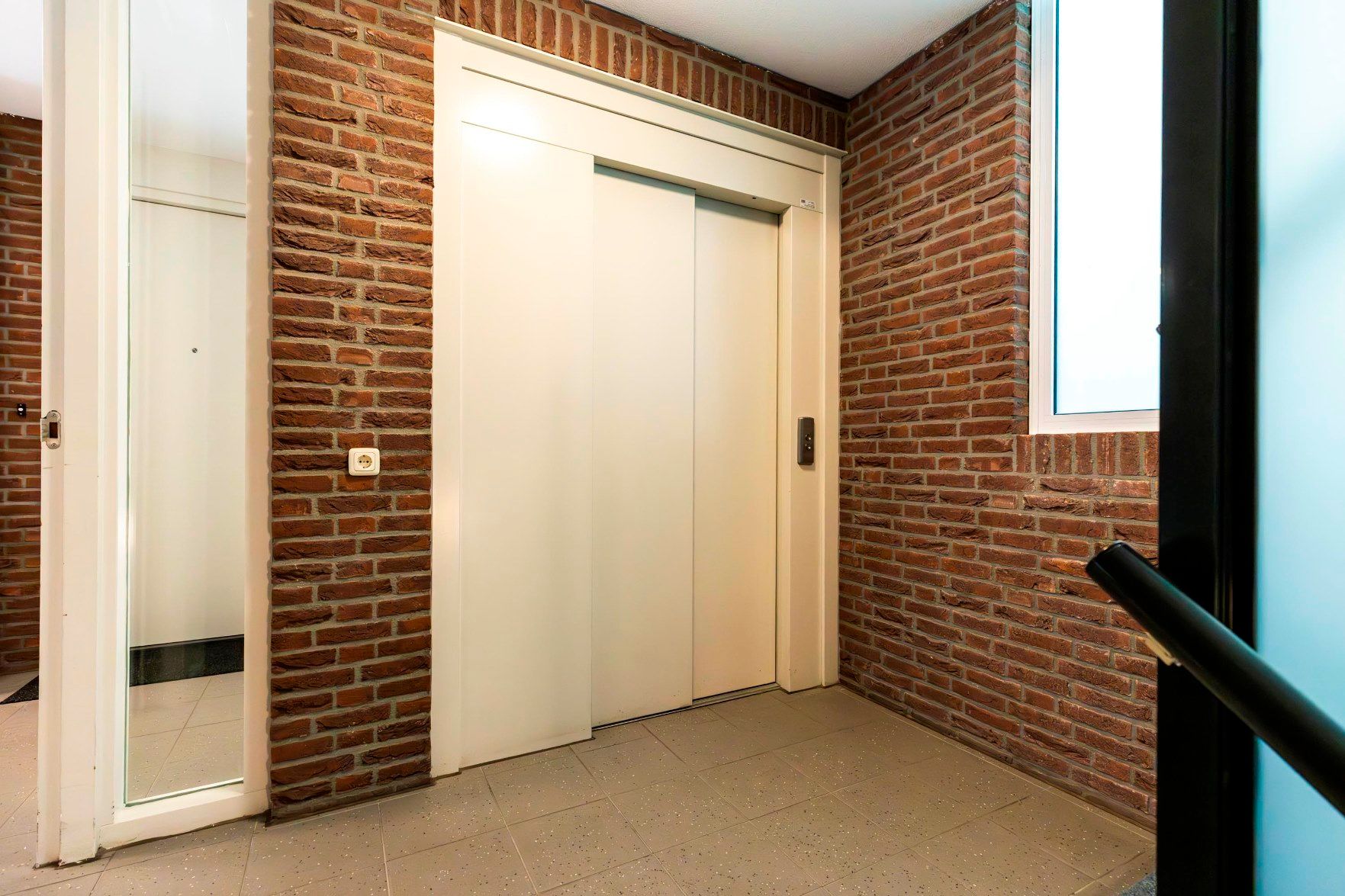 Foto 9 van Hendrik Veenemanstraat 42