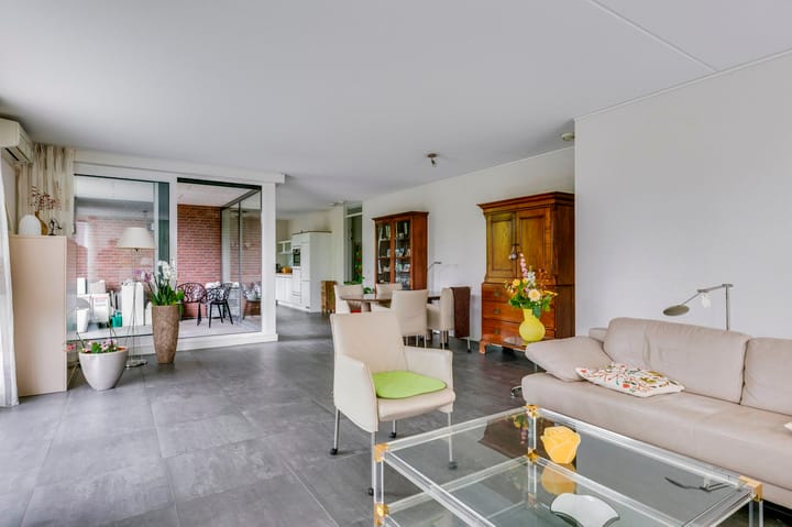 Foto 19 van Hendrik Veenemanstraat 42