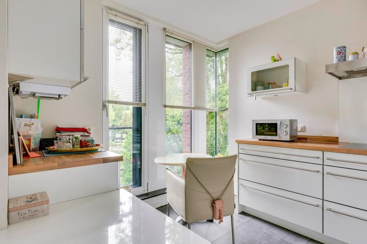 Foto 24 van Hendrik Veenemanstraat 42