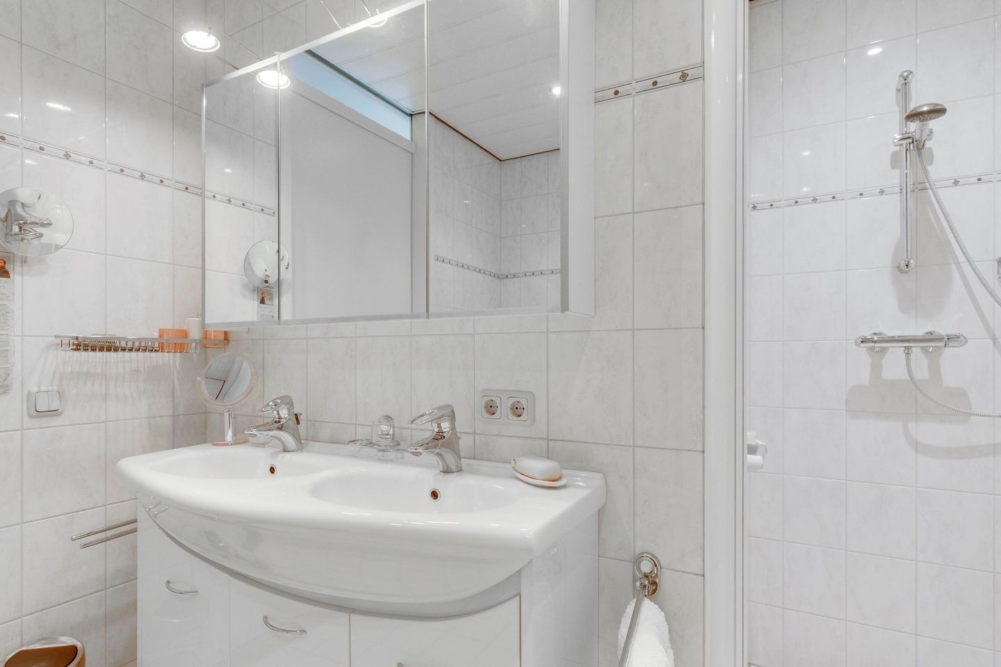 Foto 35 van Hendrik Veenemanstraat 42