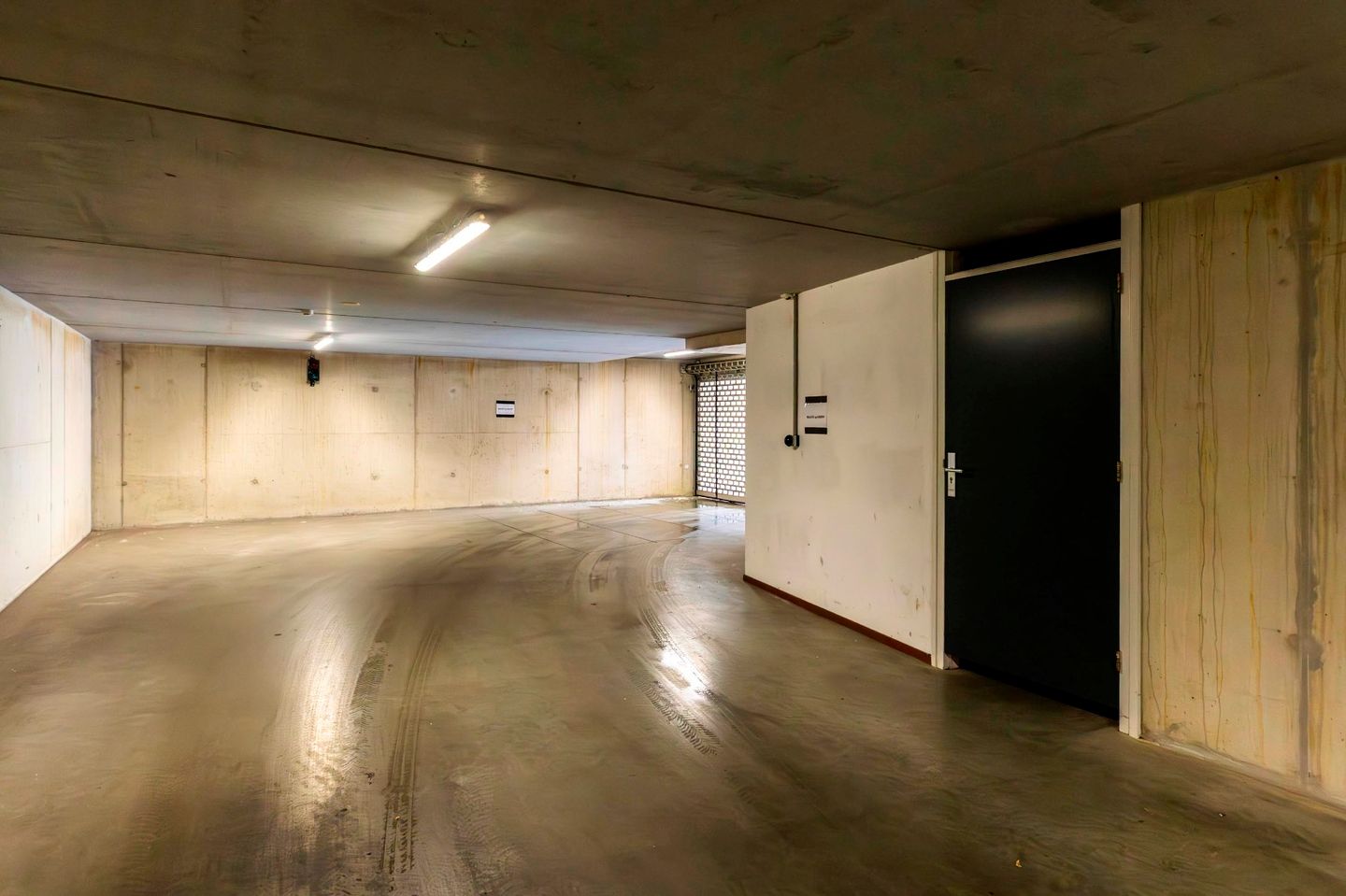 Foto 40 van Hendrik Veenemanstraat 42