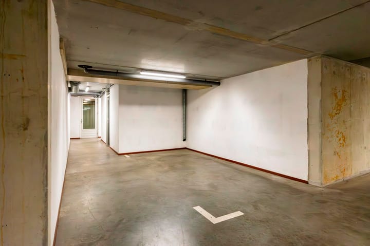 Foto 41 van Hendrik Veenemanstraat 42