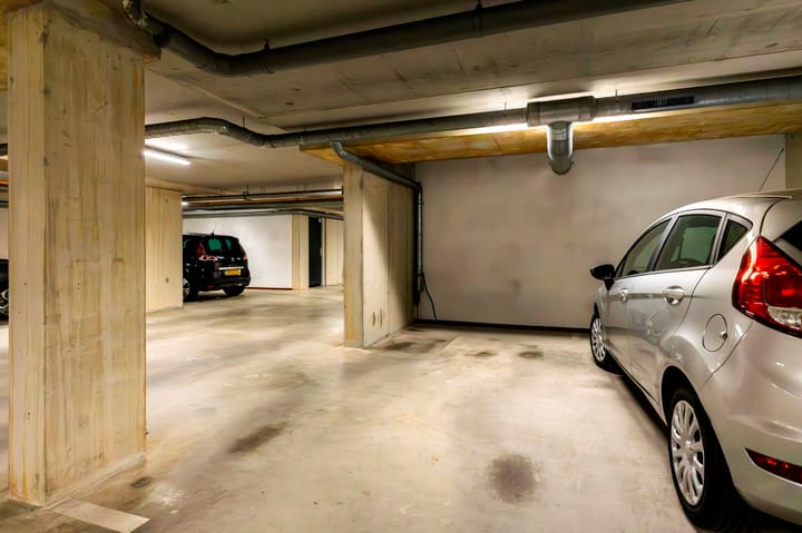 Foto 42 van Hendrik Veenemanstraat 42