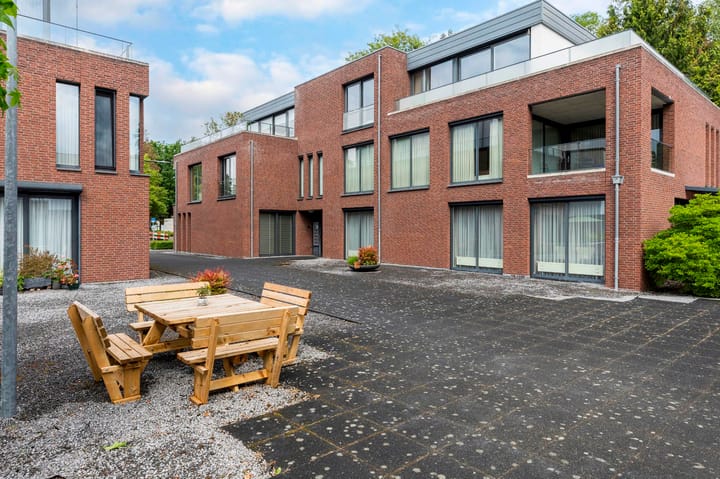 Foto 48 van Hendrik Veenemanstraat 42